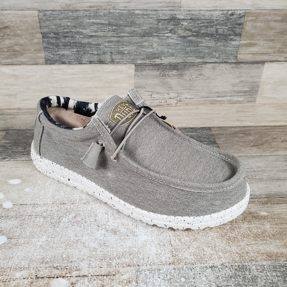 Hey Dude Wally Stretch Mens Shoes Sz 8 Beige Canvas Lace-Up Round Toe Low Top